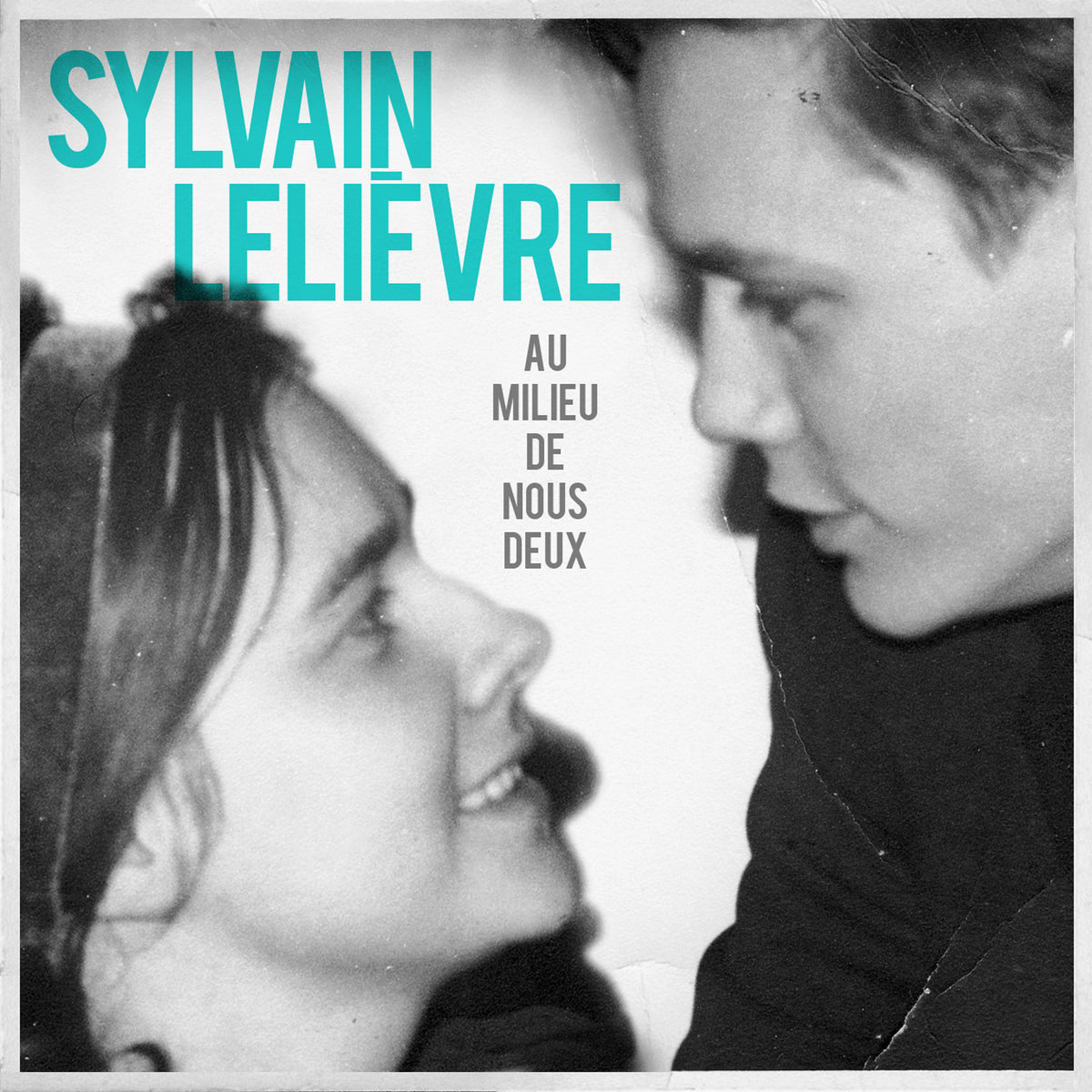 Au milieu de nous deux - Sylvain Lelièvre - Numérique